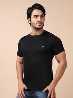 BASIC ROUND NECK HALF SLEEVE - BLACK