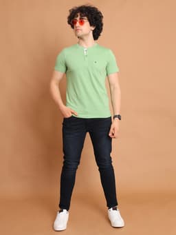 BASIC HENLEY NECK HALF SLEEVE - PISTA