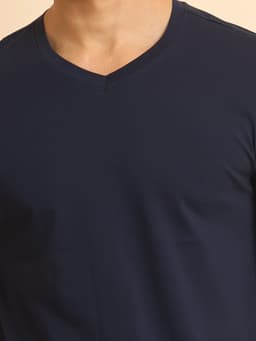 BASIC STRETCHABLE V NECK HALF SLEEVE - NAVY