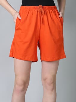 WOMEN'S REGULAR FIT SHORTS WITH SIDE POCKET - RUST