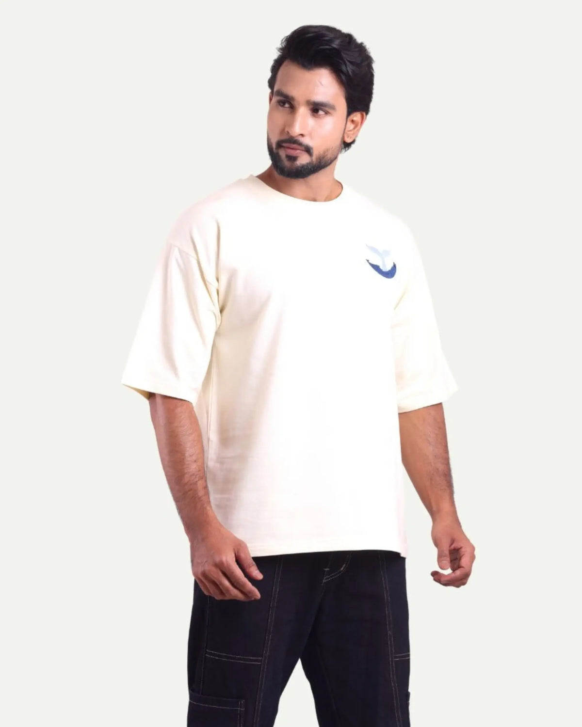 Men's Oversized Graphic T-Shirt - Whale Artwork