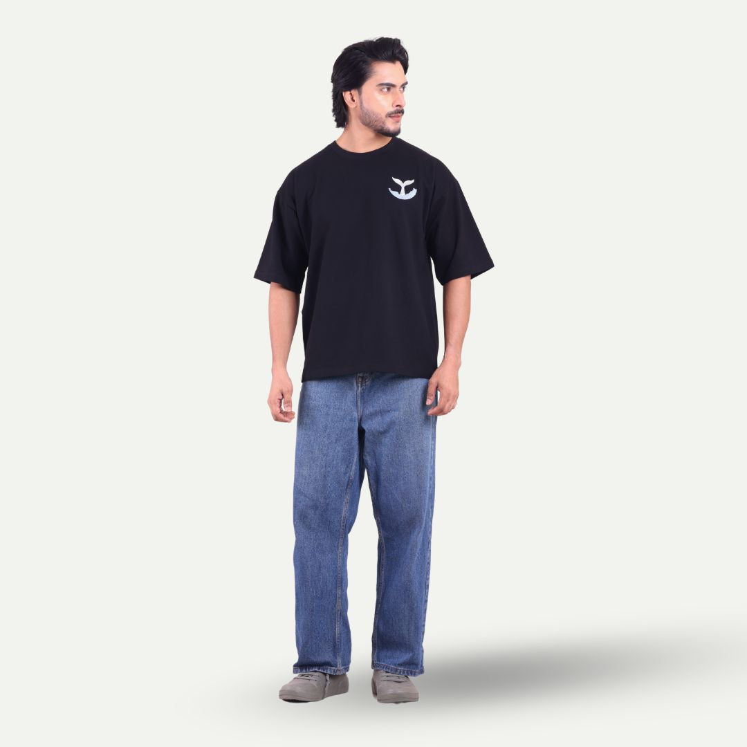 Men's Oversized Graphic T-Shirt - Whale Artwork